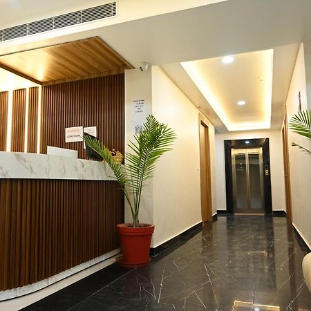 The Janki Hotel Ayodhya Zewnętrze zdjęcie
