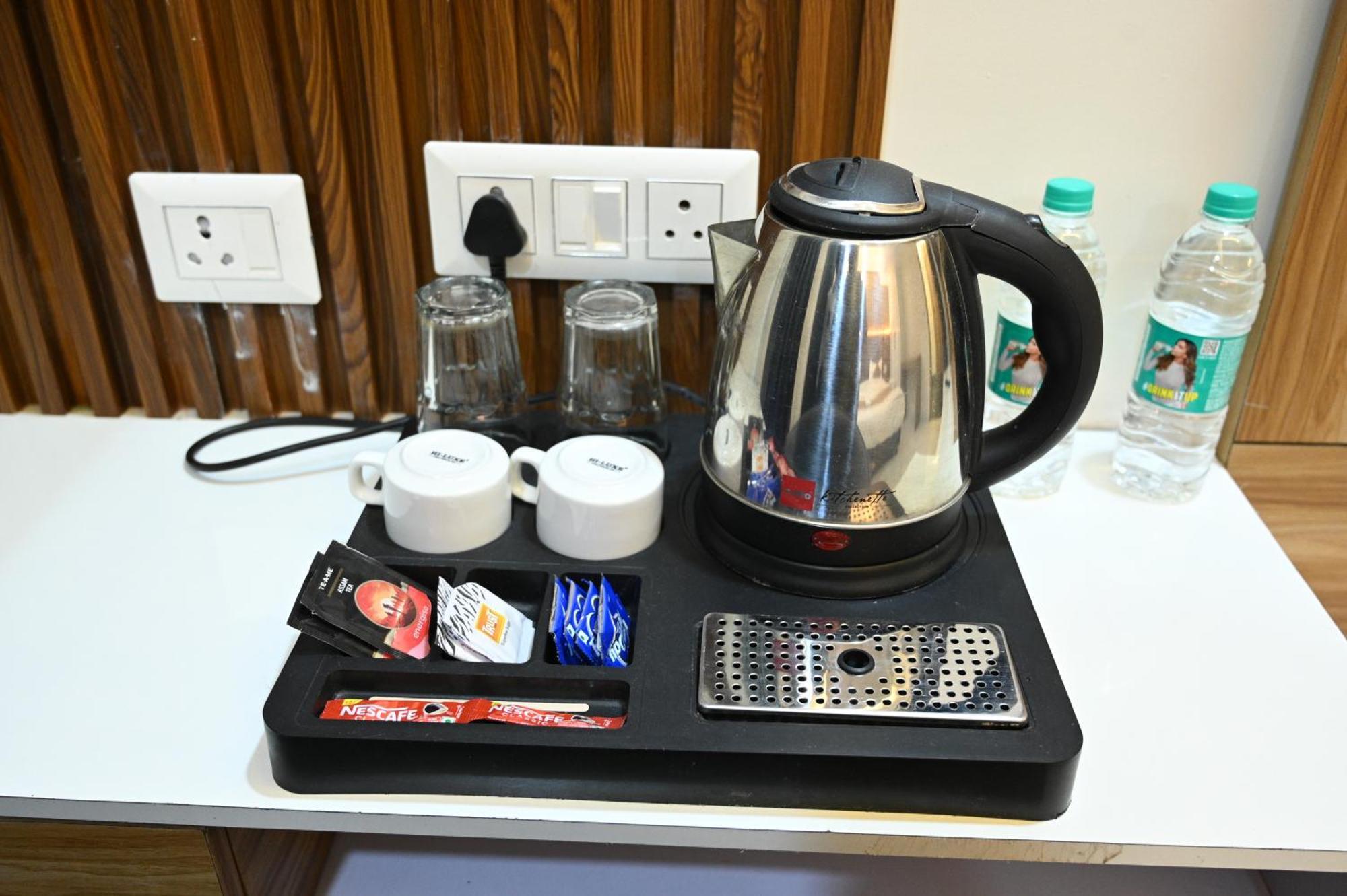 The Janki Hotel Ayodhya Zewnętrze zdjęcie