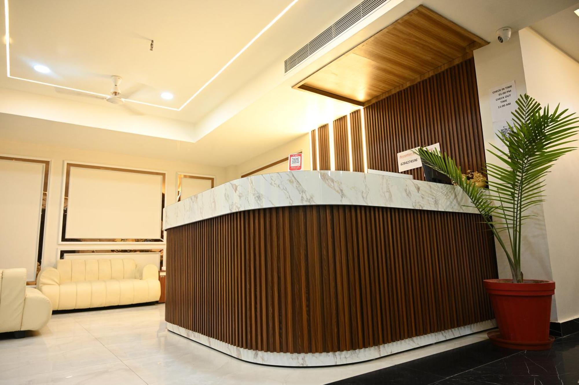 The Janki Hotel Ayodhya Zewnętrze zdjęcie