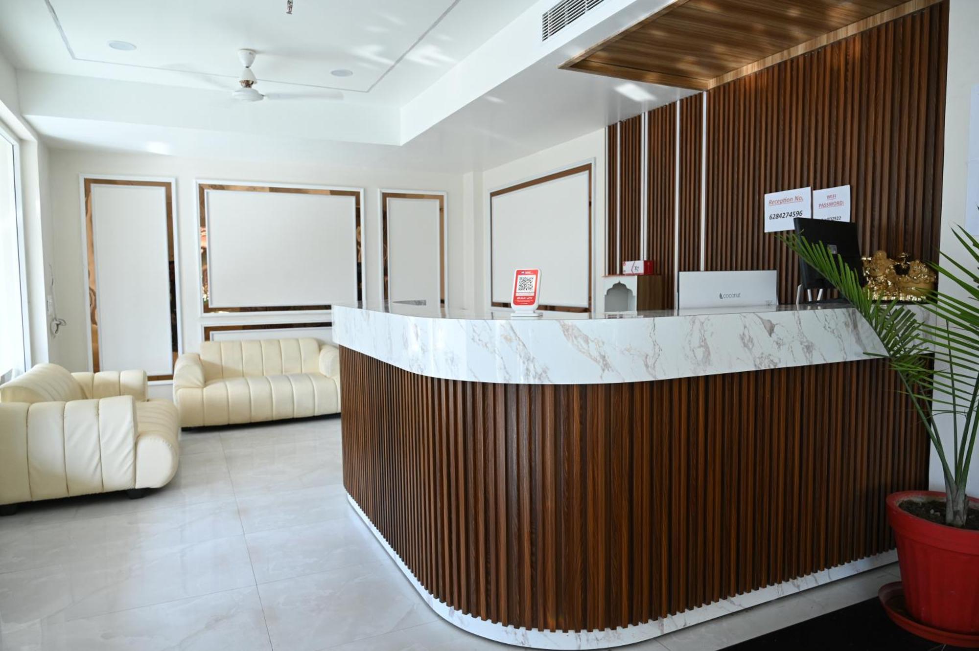 The Janki Hotel Ayodhya Zewnętrze zdjęcie